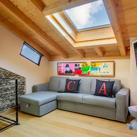 Casa Anita Colico