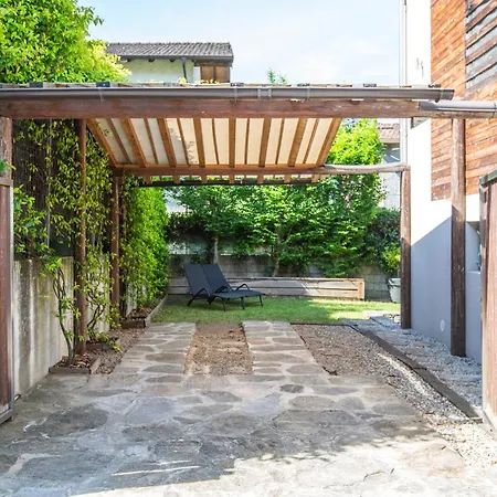 Casa Anita Colico